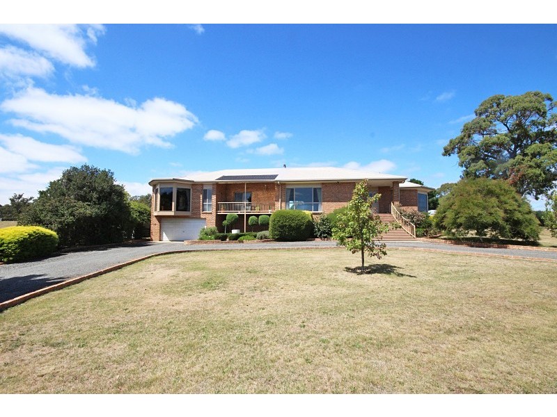 323 Sandys Hill Road, Durham Lead VIC 3352