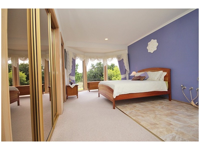 323 Sandys Hill Road, Durham Lead VIC 3352