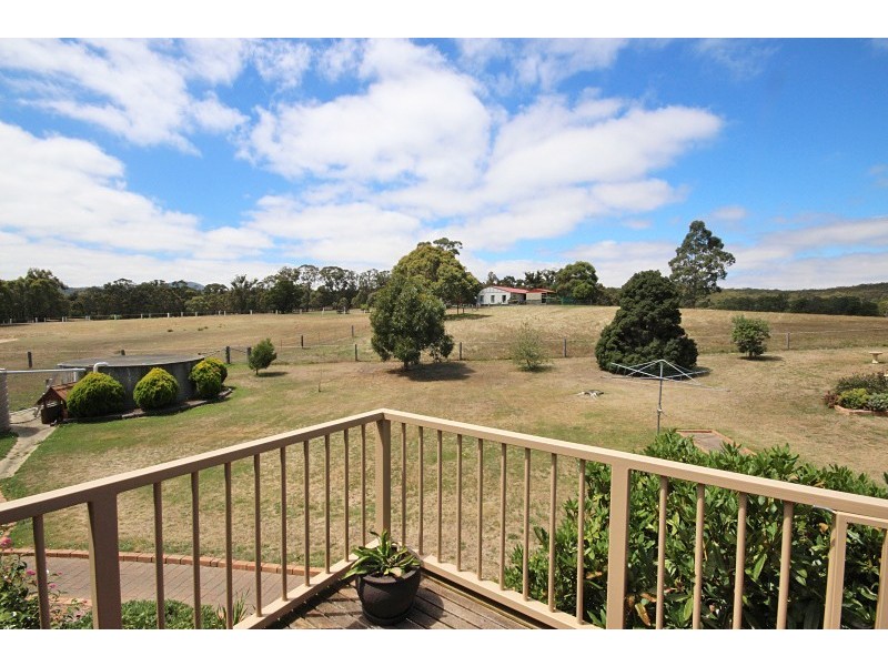 323 Sandys Hill Road, Durham Lead VIC 3352