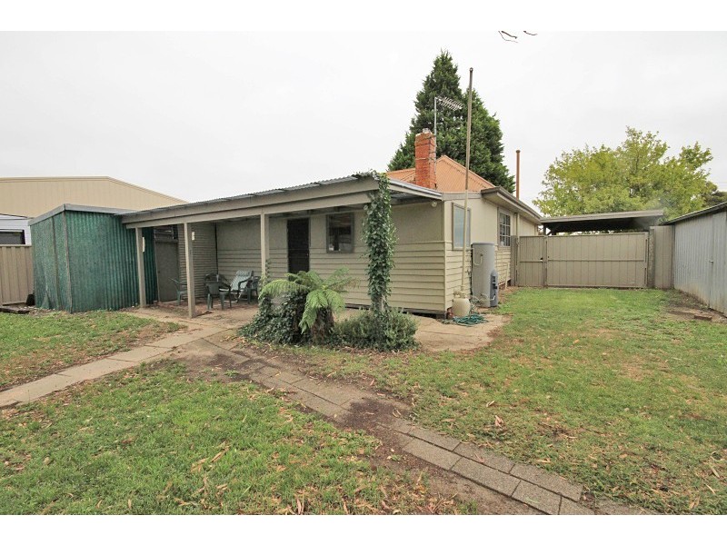 101 Beverin Street, Sebastopol VIC 3356
