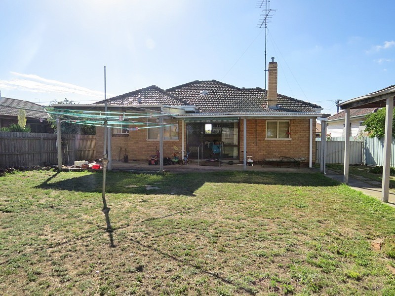 7 Prefect Street, Wendouree VIC 3355