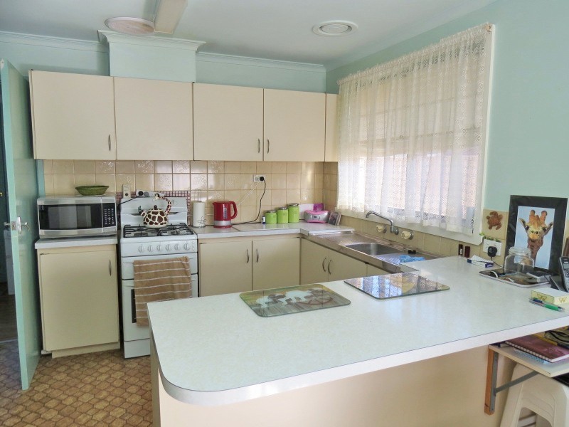 11 Lewis Court, Sebastopol VIC 3356