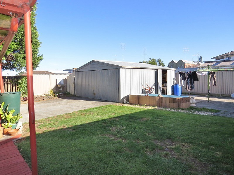 11 Lewis Court, Sebastopol VIC 3356