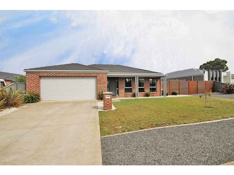 6 Brahman Drive, Delacombe VIC 3356