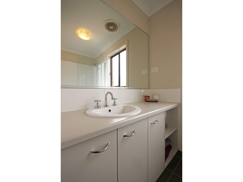 14 Stella Drive, Delacombe VIC 3356