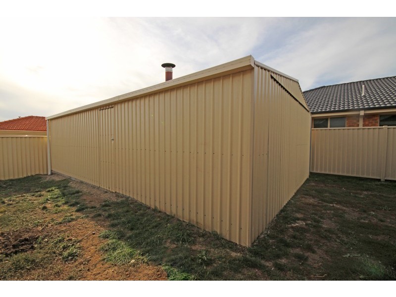 14 Stella Drive, Delacombe VIC 3356