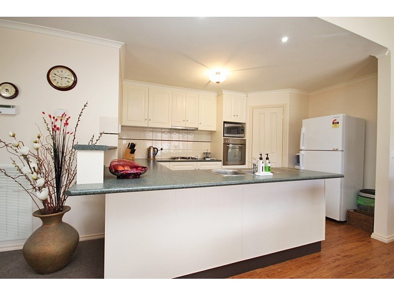 16 Tilbury Street, Delacombe VIC 3356