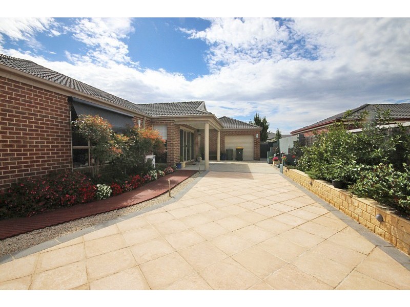 16 Tilbury Street, Delacombe VIC 3356