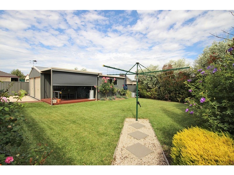 16 Tilbury Street, Delacombe VIC 3356