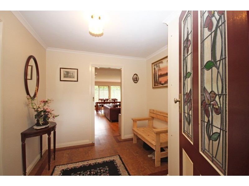 10 The Avenue, Delacombe VIC 3356