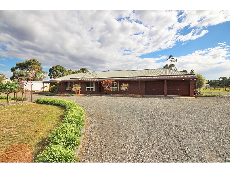 55 Haleys Road, Ross Creek VIC 3351