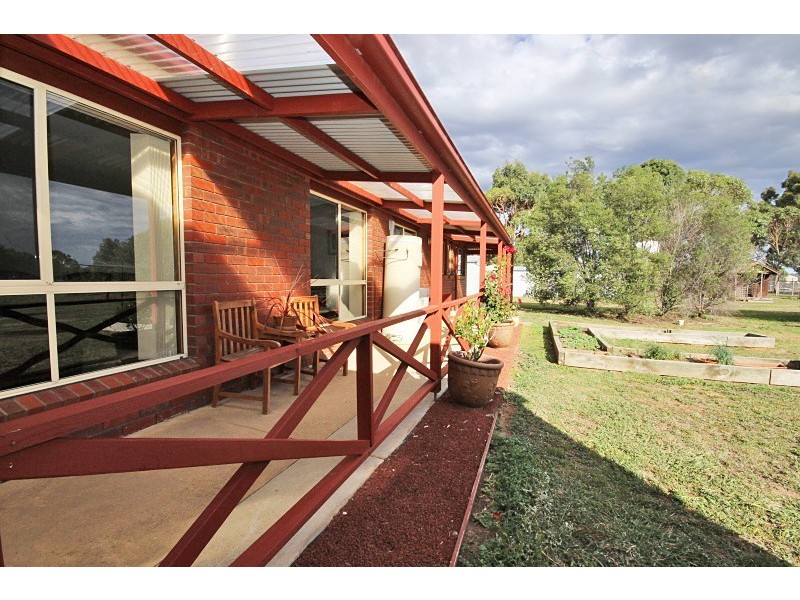 55 Haleys Road, Ross Creek VIC 3351