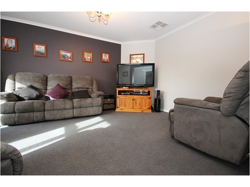 36 Wiltshire Lane, Delacombe VIC 3356