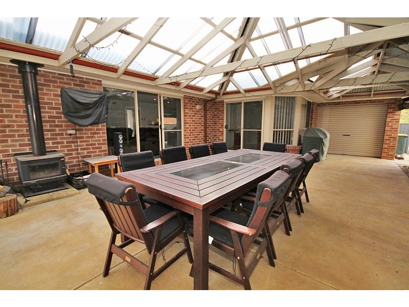 36 Wiltshire Lane, Delacombe VIC 3356