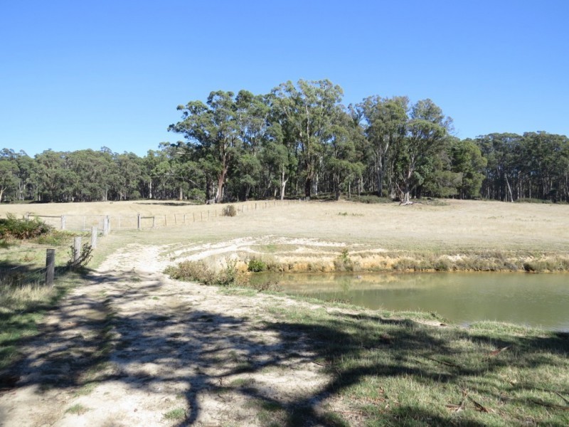 2117 Ballan – Daylesford Road, Leonards Hill VIC 3461