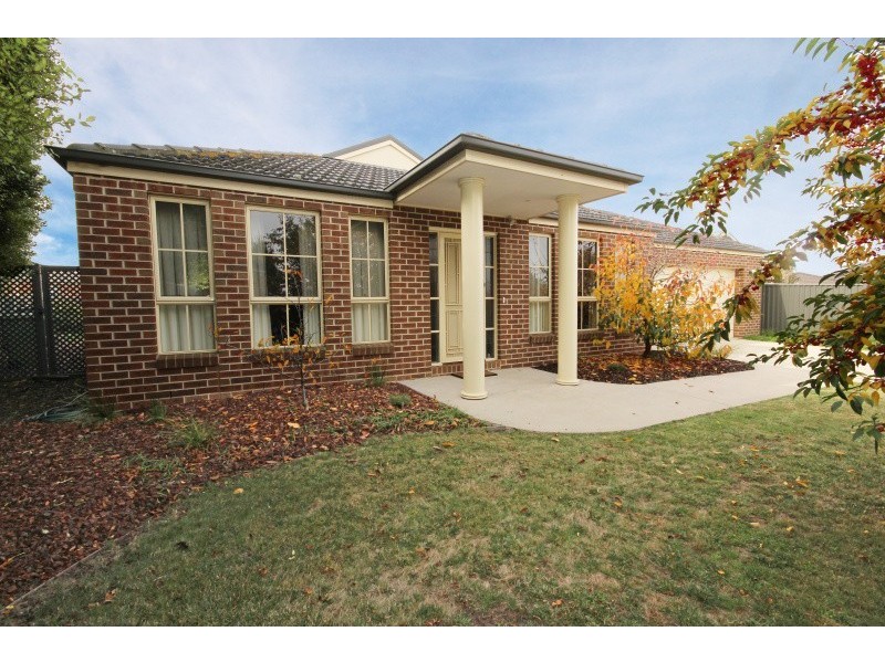 3 Cromer Court, Delacombe VIC 3356