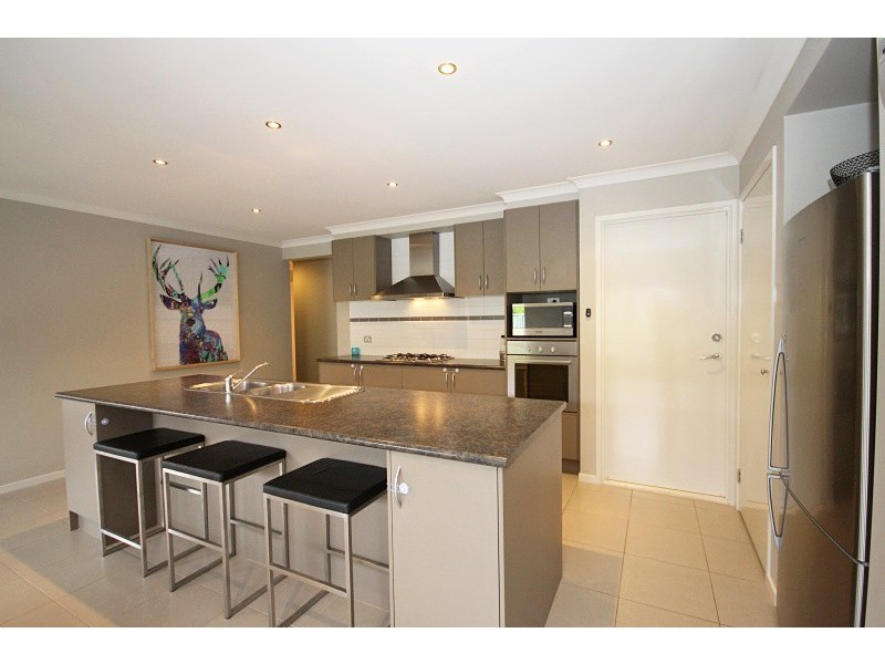 16 Coventry Street, Miners Rest VIC 3352