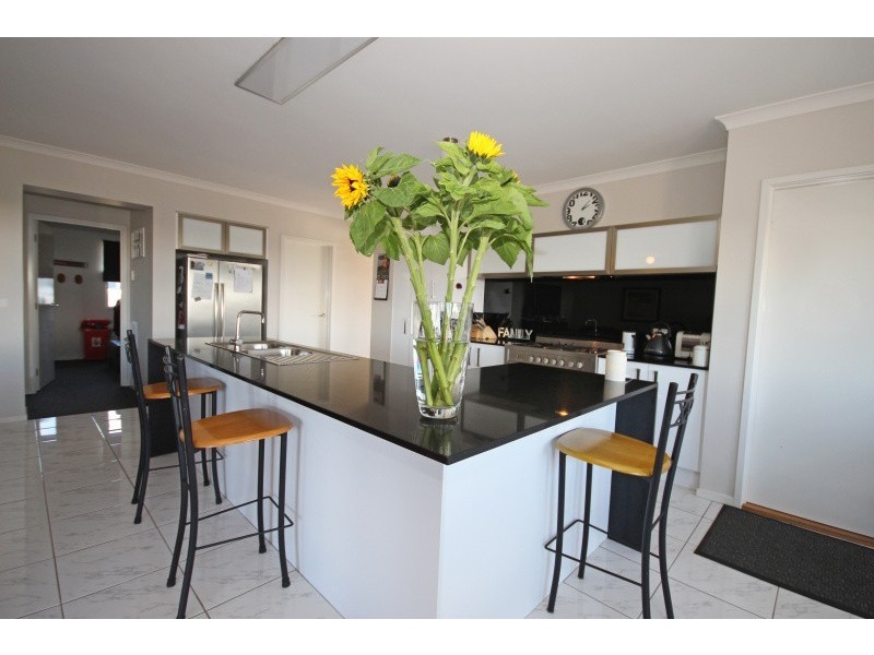 4 Maxwell Street, Cardigan Village VIC 3352