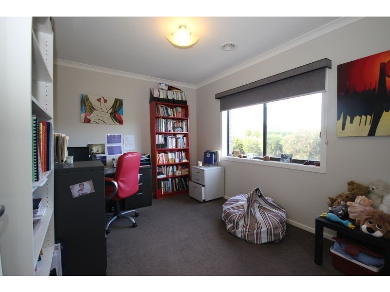 6 Wensleydale Drive, Alfredton VIC 3350