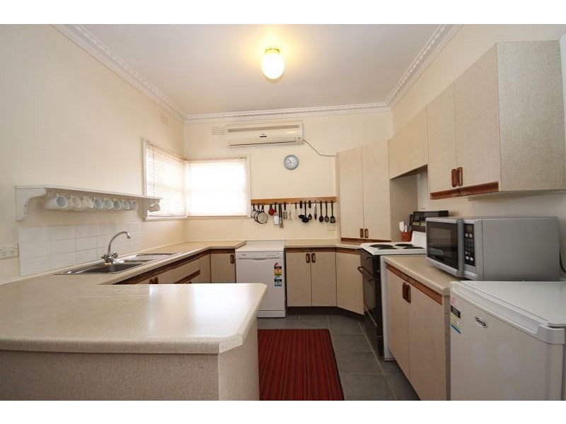 1236 Norman Street, Wendouree VIC 3355