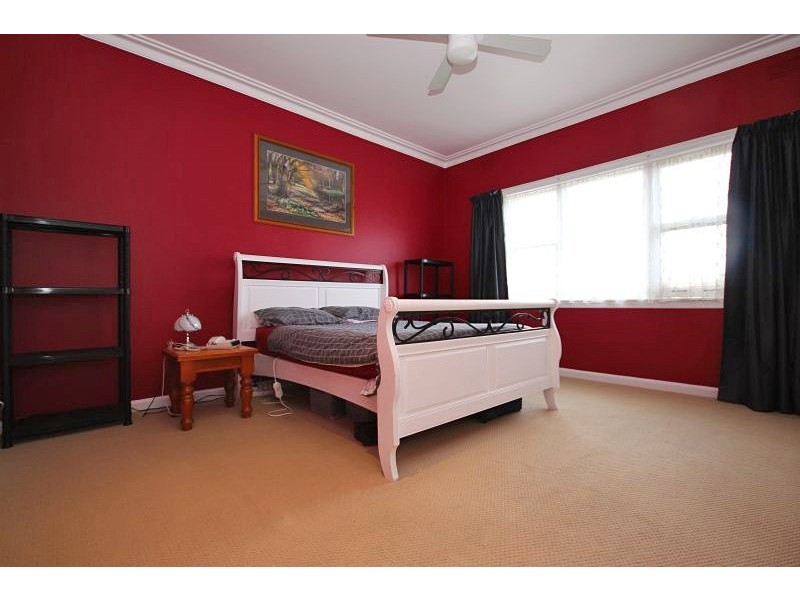 1236 Norman Street, Wendouree VIC 3355