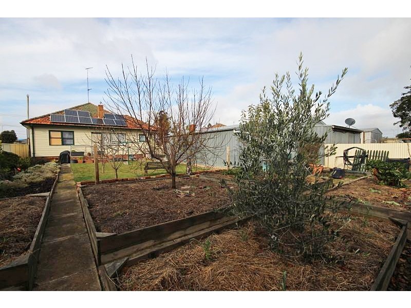 1236 Norman Street, Wendouree VIC 3355