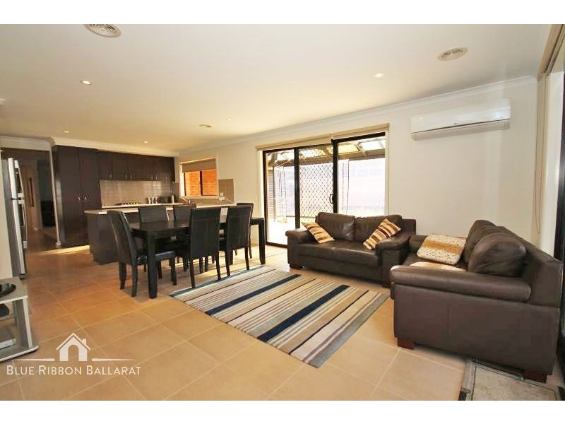 117 Dyson Drive, Alfredton VIC 3350