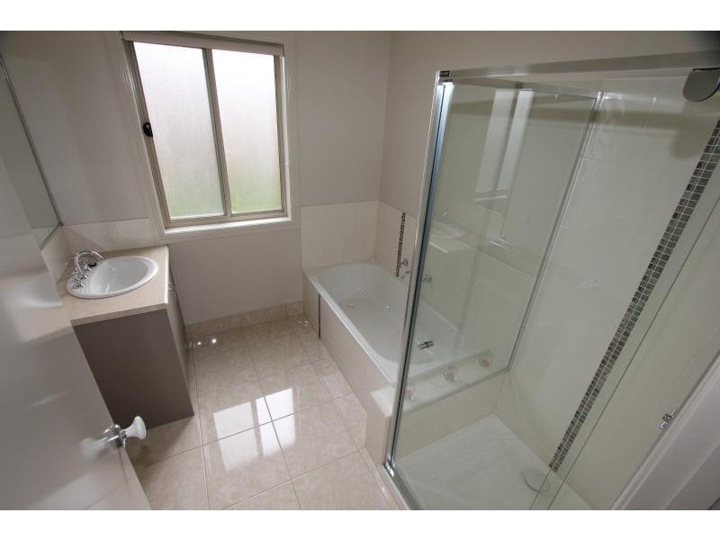 9 Muller Court, Mount Clear VIC 3350