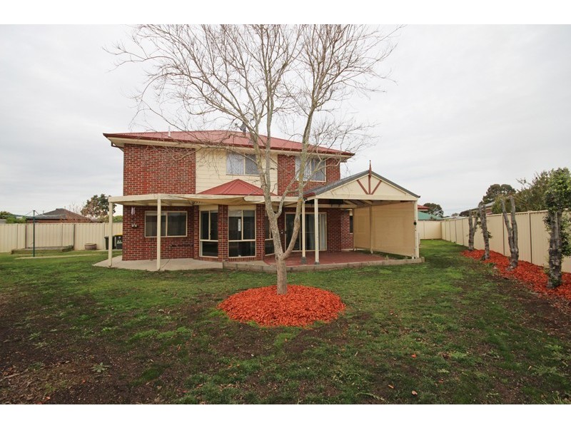 41 Rowan Parade, Wendouree VIC 3355