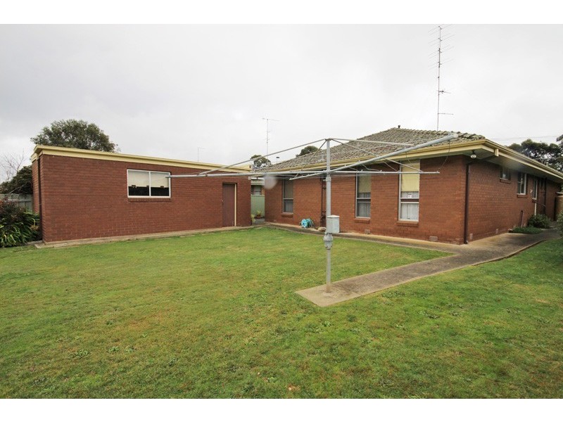 54 Park Street, Wendouree VIC 3355