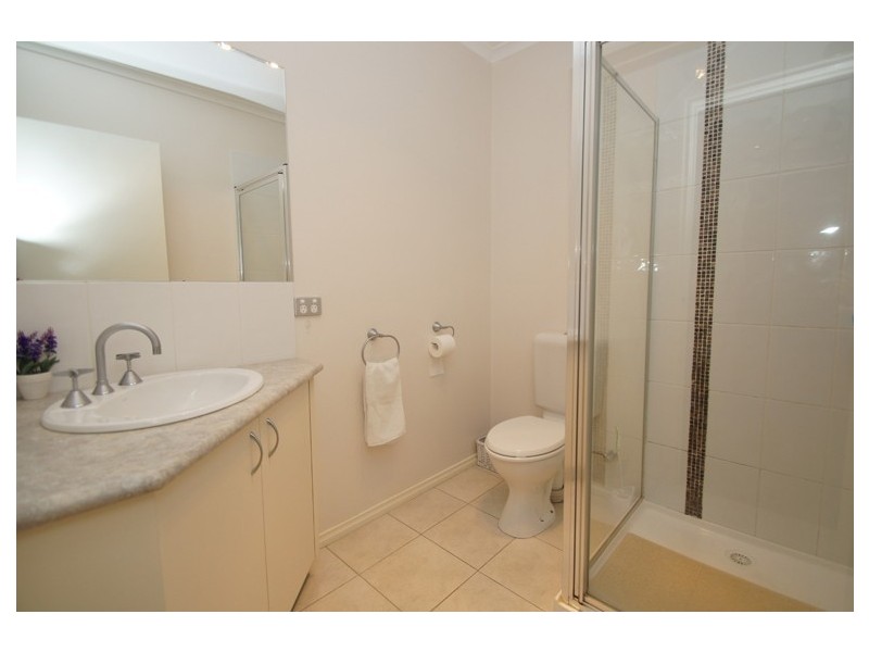 98 Birdwood Avenue, Sebastopol VIC 3356