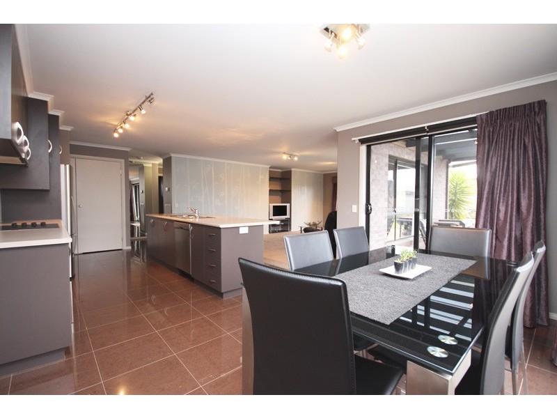 101 Alfredton Drive, Alfredton VIC 3350