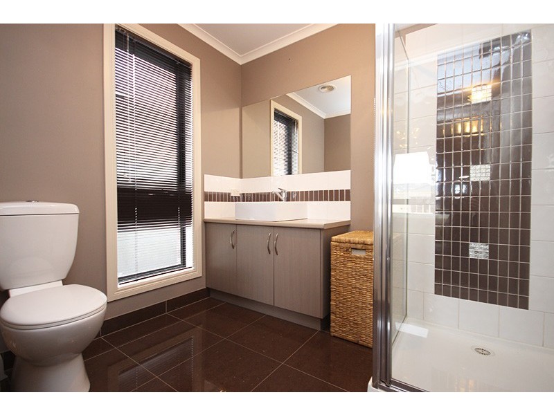 101 Alfredton Drive, Alfredton VIC 3350