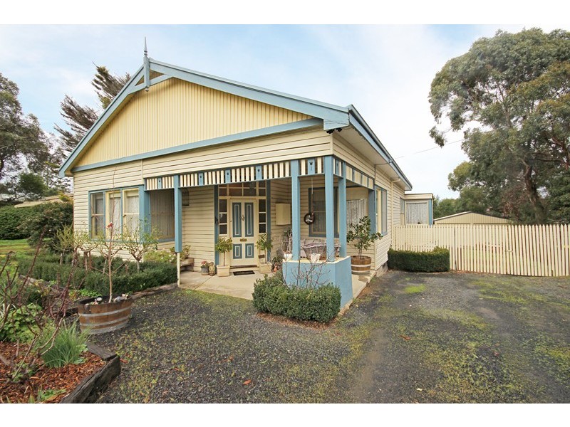 403 Russell Street, Buninyong VIC 3357