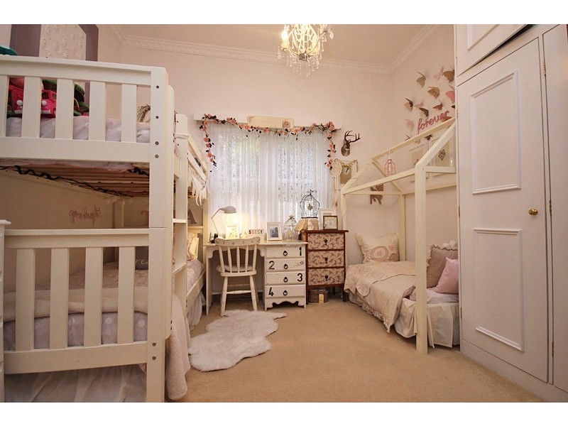 403 Russell Street, Buninyong VIC 3357