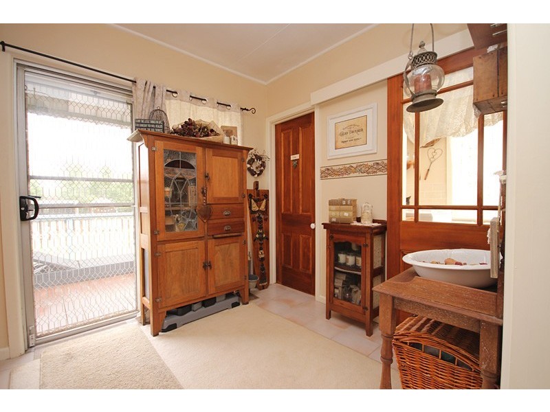 403 Russell Street, Buninyong VIC 3357