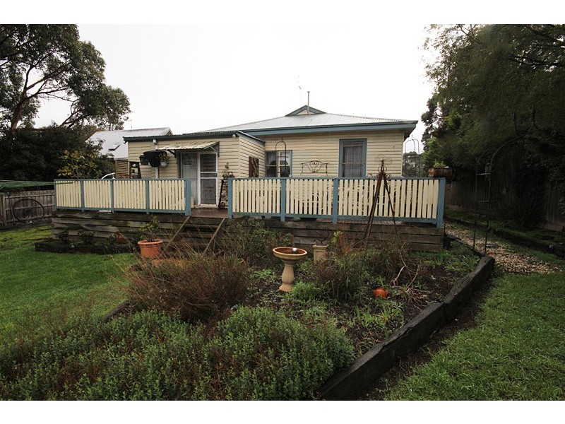 403 Russell Street, Buninyong VIC 3357
