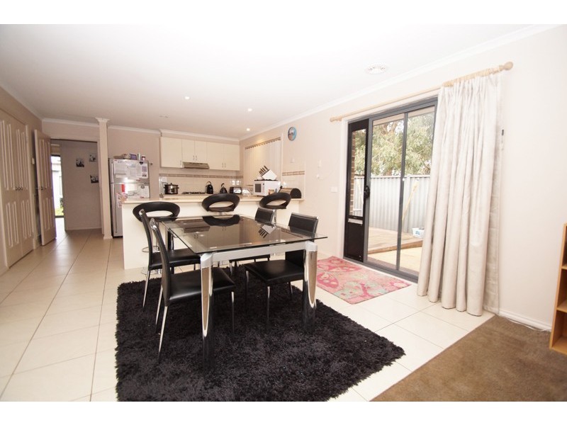 15B King George Way, Mitchell Park VIC 3352