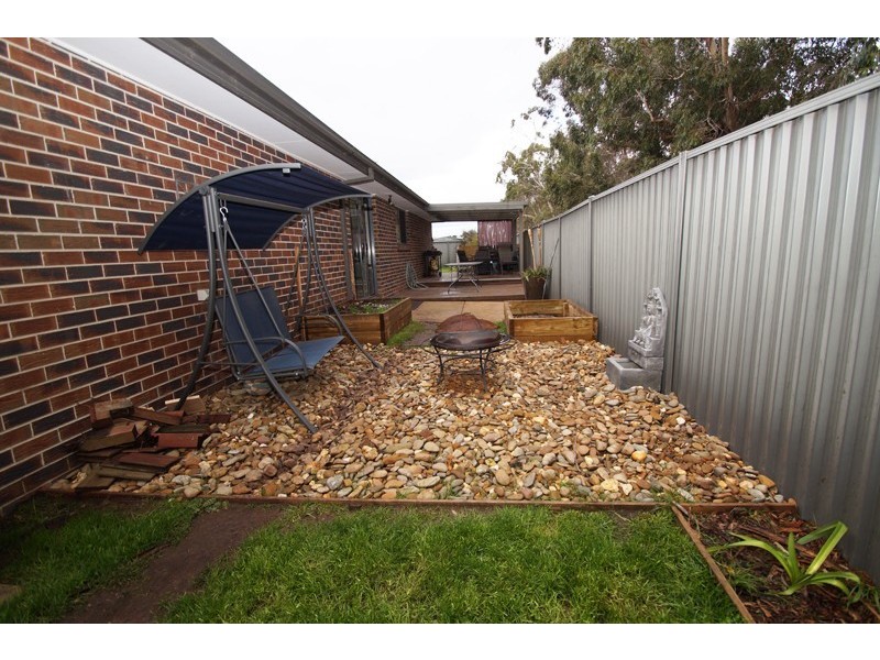 15B King George Way, Mitchell Park VIC 3352