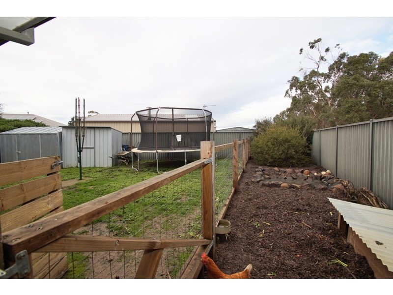 15B King George Way, Mitchell Park VIC 3352