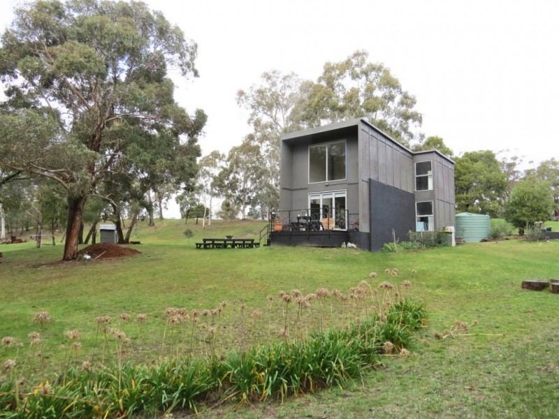95 Stickland Road, Scarsdale VIC 3351
