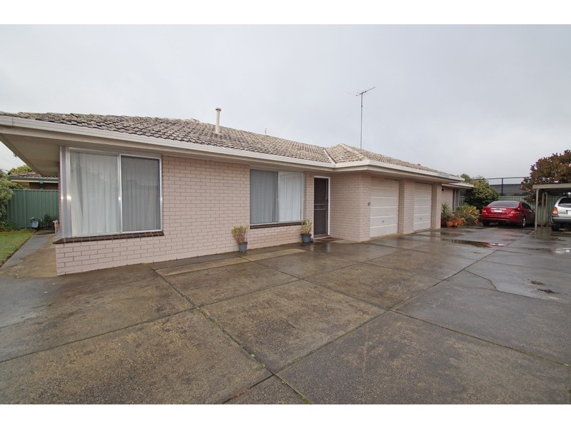 1-4/15 Aminya Avenue, Delacombe VIC 3356