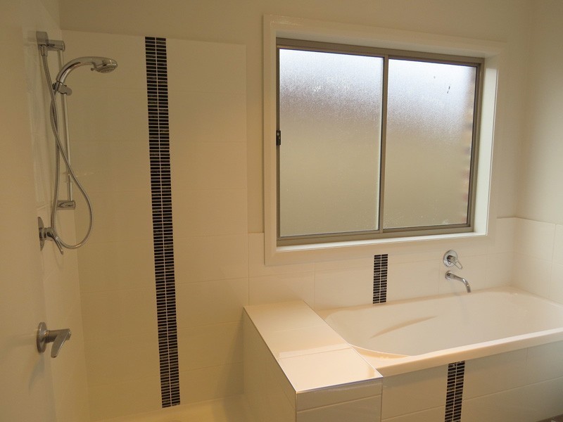 28b Dundas Street, Miners Rest VIC 3352