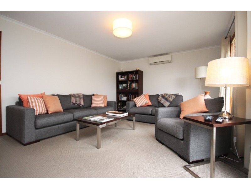 1/24 Bradby Avenue, Mount Clear VIC 3350