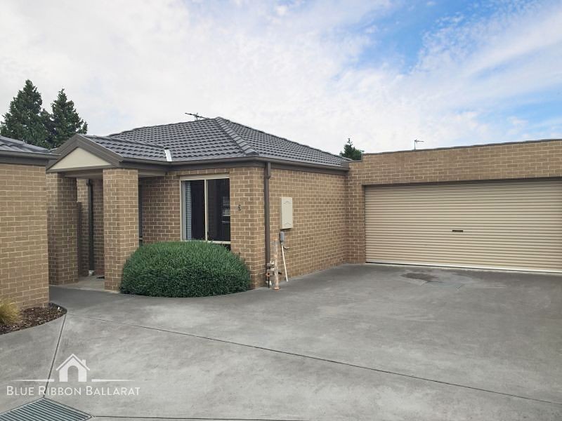 3/274a Albert Street, Sebastopol VIC 3356