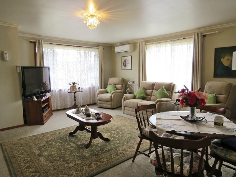 6/500 Gillies Street, Wendouree VIC 3355