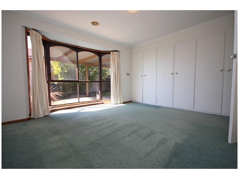 3 Kiwa Street, Wendouree VIC 3355