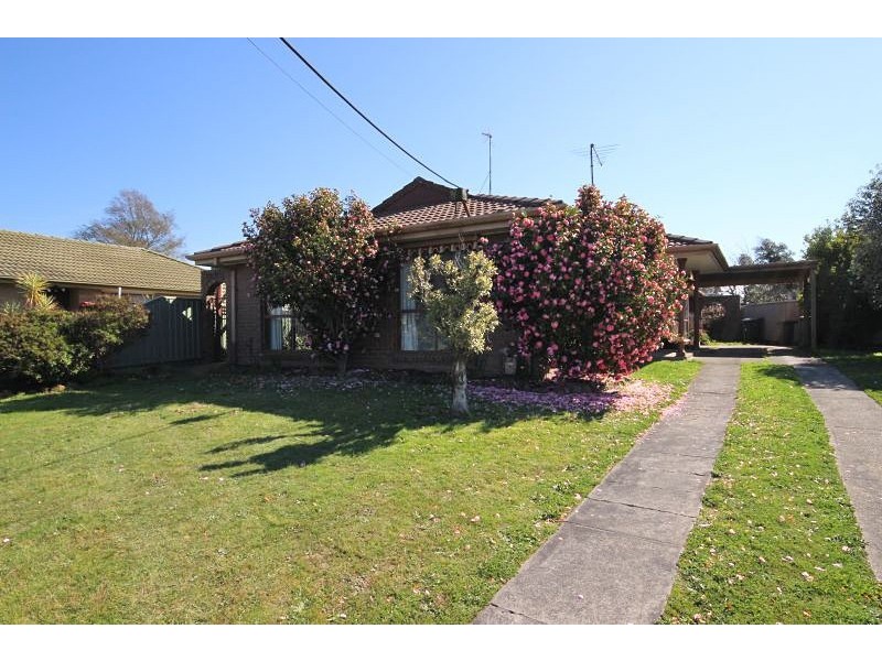 3 Kiwa Street, Wendouree VIC 3355