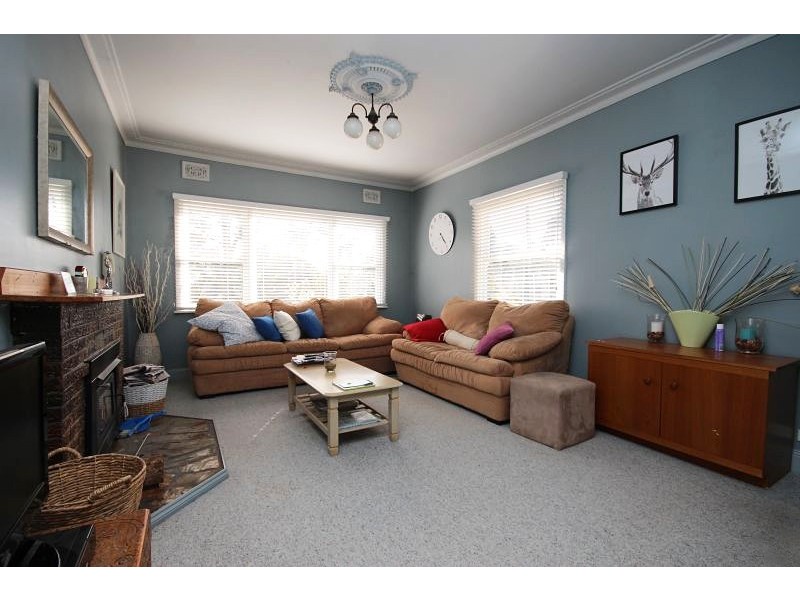 138 Ryan Street, Brown Hill VIC 3350