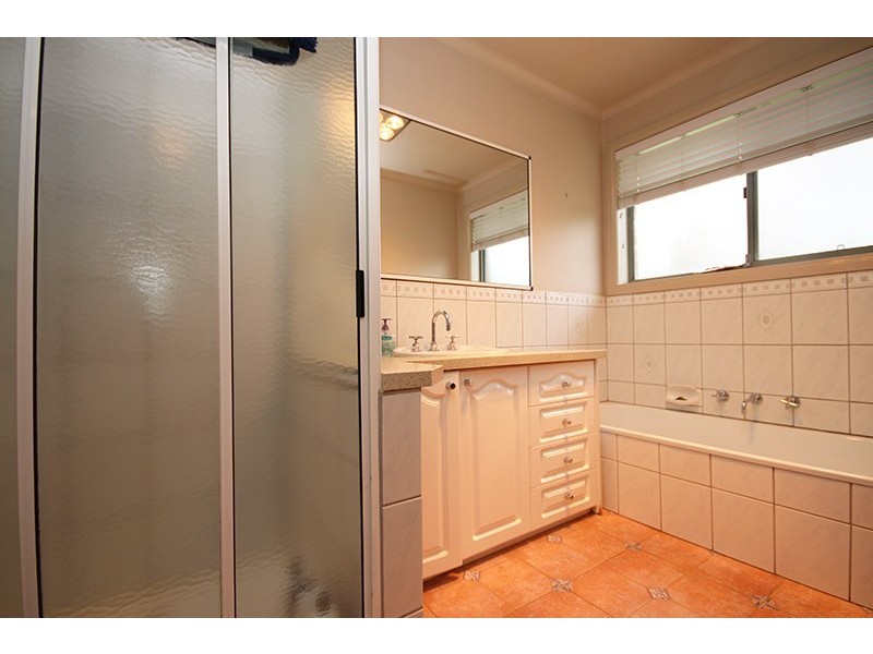 18 Lemuela Court, Ballarat VIC 3350